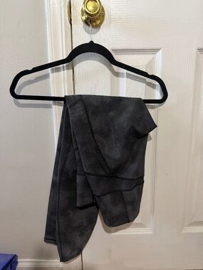 Athleta Ranier Reflective Print Legging